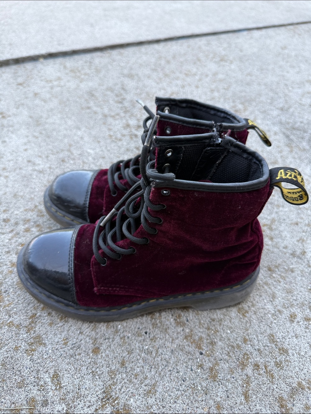 Kids Dr. Martens Velvet Lace-Up Ankle Boots in Burgundy US 2
